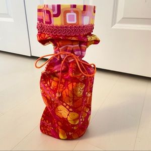 NWT Wine Bag